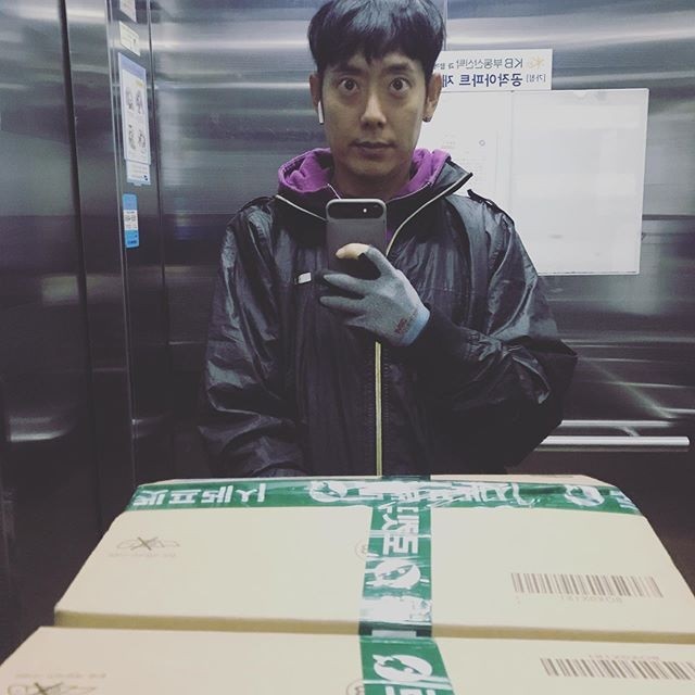 (주)크리에이티브꽃 이미지