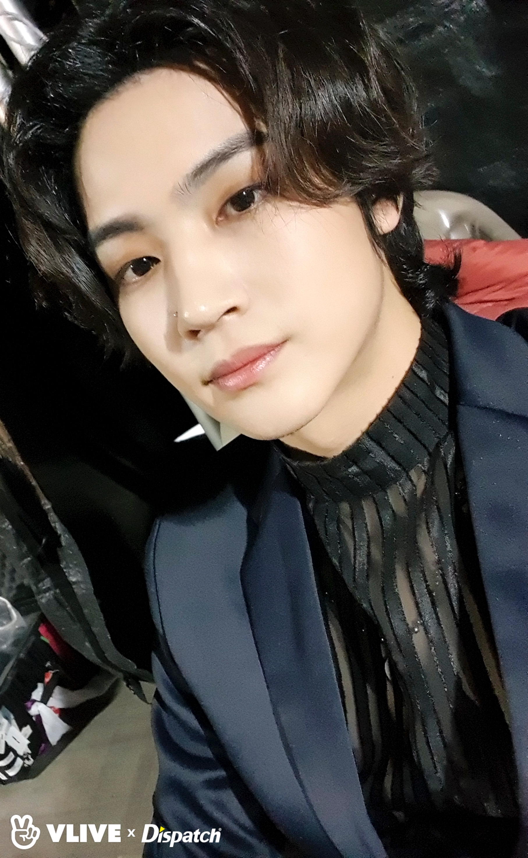 V LIVE