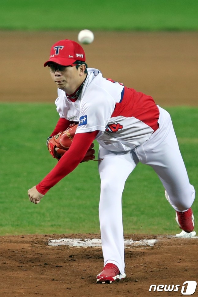 양현종, 빅리그행 새로운 국면…MLB 신분조회 받았다 | 디스패치 ...