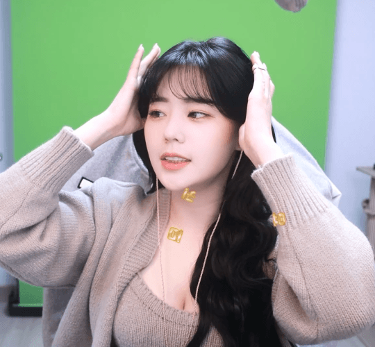 빼박 증거 등판