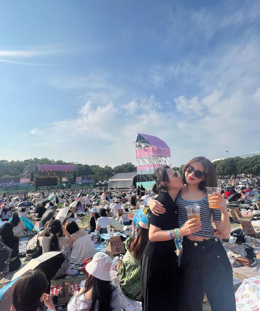 Wendy X Irene from Red Velvet reveals snapshots taken at the Seoul Jazz  Festival 