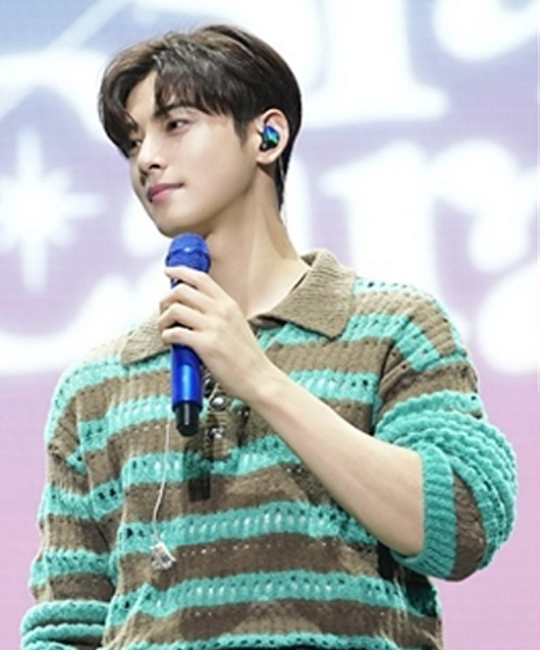 Cha Eun Woo holds successful fan meeting in Japan DIPE.CO.KR