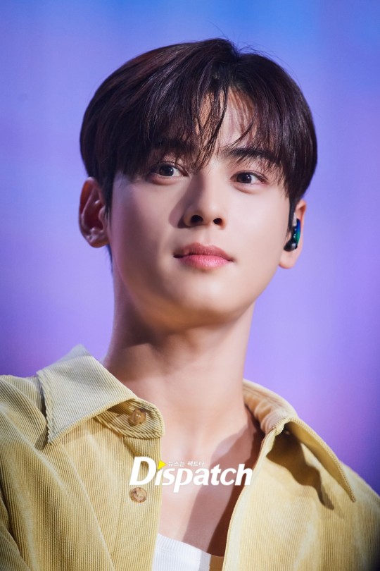Cha Eun-Woo holds fan meeting '2022 Just One 10 Minute