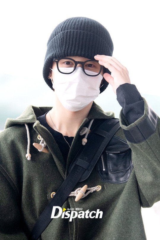 BTS's Jimin is spotted at the Incheon International Airport departing for  the U.S.