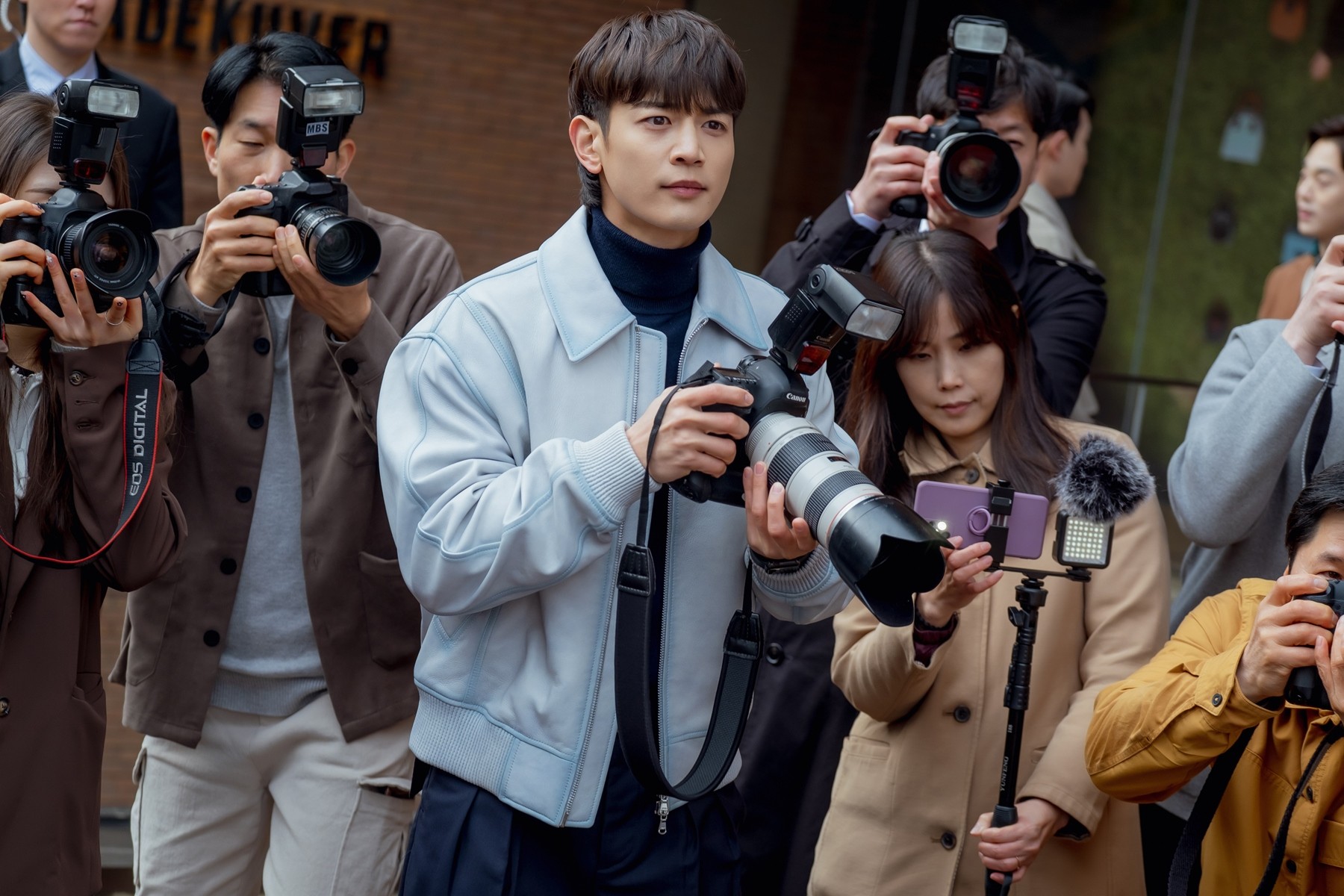 Minho Heightens Expectations for Netflix   s    The Fabulous    - 51