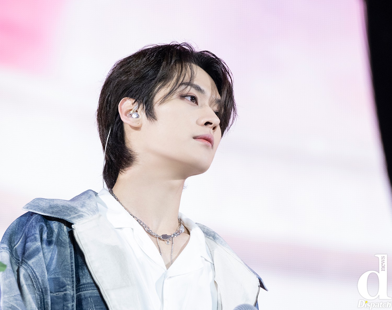 [Hⓓ포토] “강렬한 눈빛” ㅣ ‘스트레이키즈’ 리노 | 디스패치 | 뉴스는 팩트다!