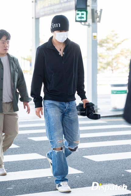 NCT's Taeyong, Jaehyun, Doyoung and Jungwoo depart for Bangkok | DIPE.CO.KR