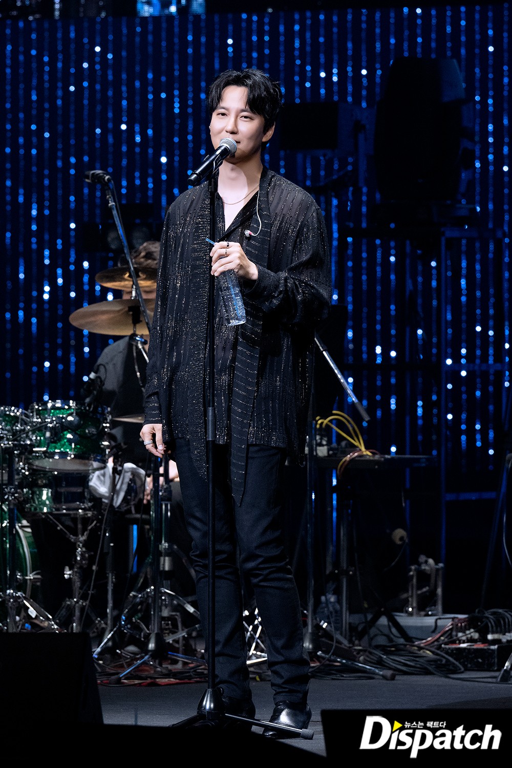 Kim Nam-Gil captured at Tokyo fan meeting | DIPE.CO.KR