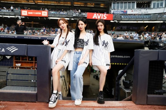 New York Yankees on X: Thank you to @aespa_official for throwing out  tonight's ceremonial first pitch! aespa will be performing at @GovBallNYC,  and just released their new album, My World, featuring their