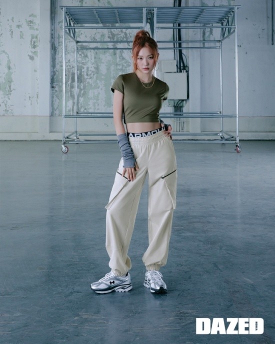 Red Velvet's Seulgi releases autumn sporty photo shoot | DIPE.CO.KR