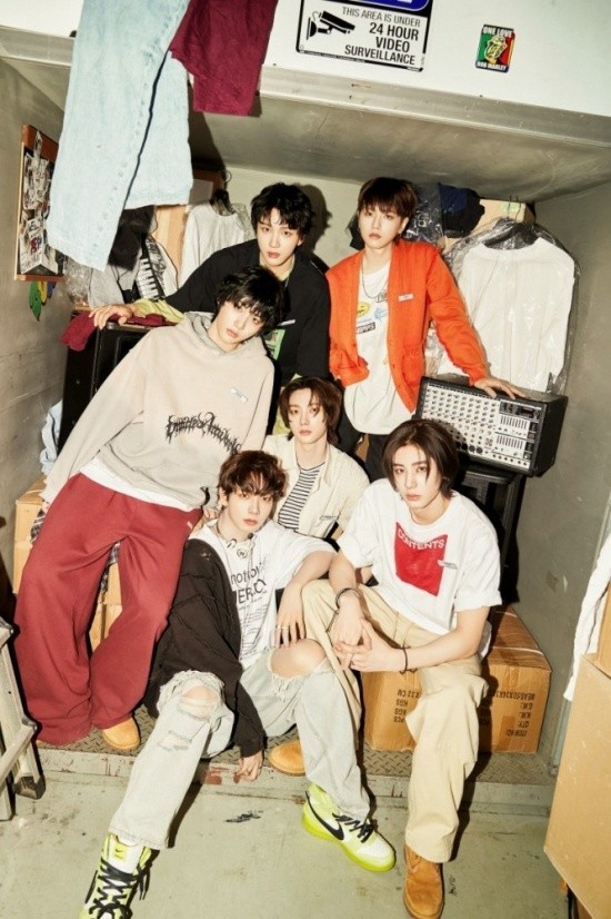 BOYNEXTDOOR releases first concept photo of '19.99' | DIPE.CO.KR