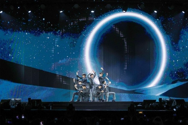 ミュージック WALK THE LINE IN GOYANG ENHYPEN Weverse ENHYPEN Image - ENHYPEN WORLD TOUR 'WALK THE LINE