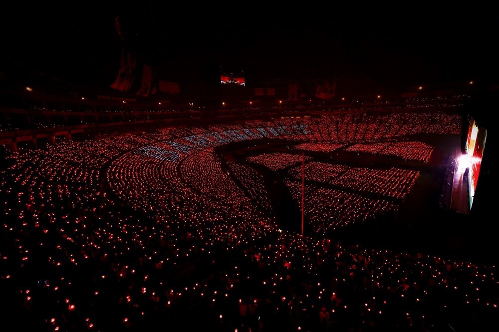 SEVENTEEN Wraps Up Japan Dome Tour with Grand Finale | DIPE