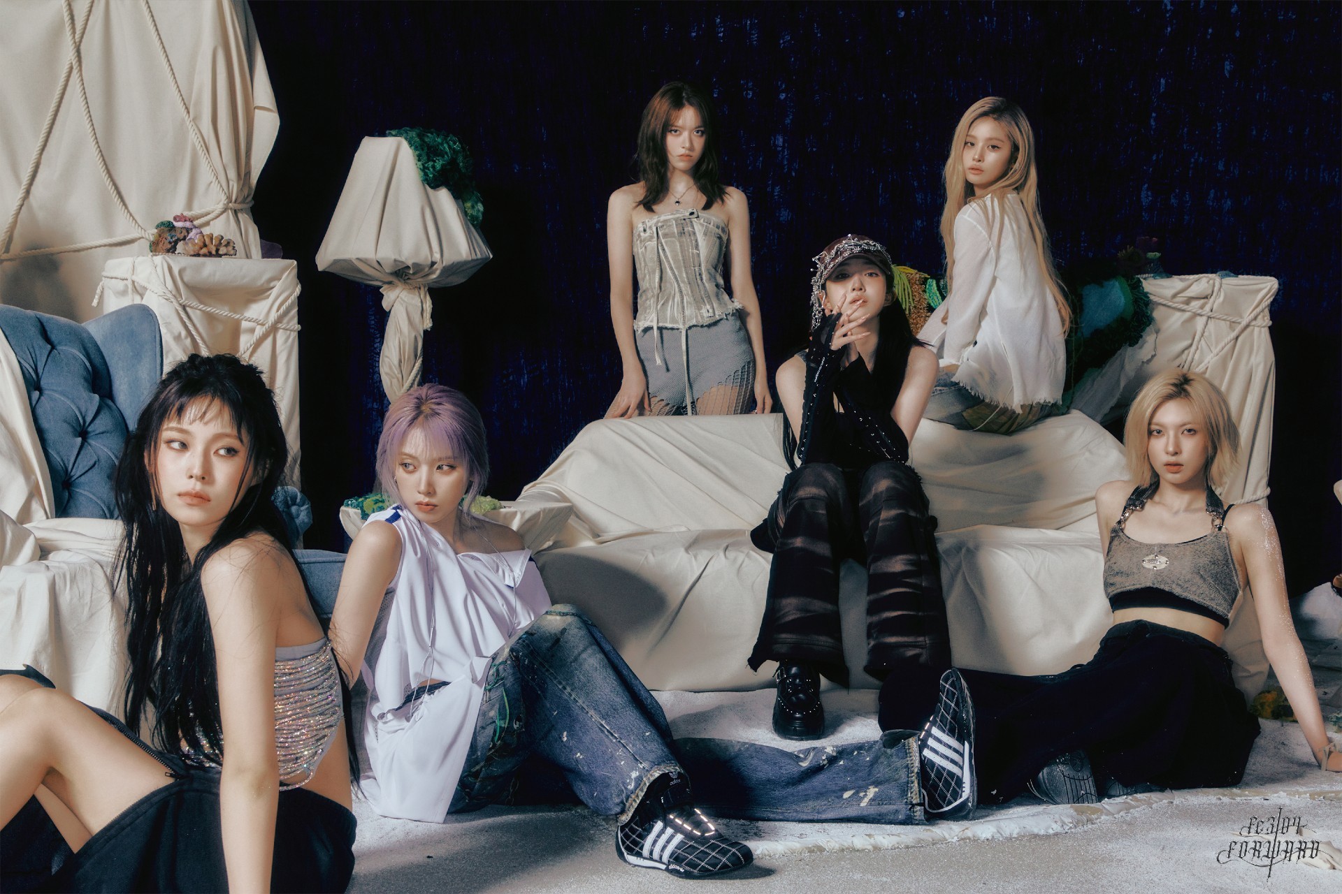 NMIXX Unveils Ethereal Visuals in 'Fe3O4: FORWARD' Group