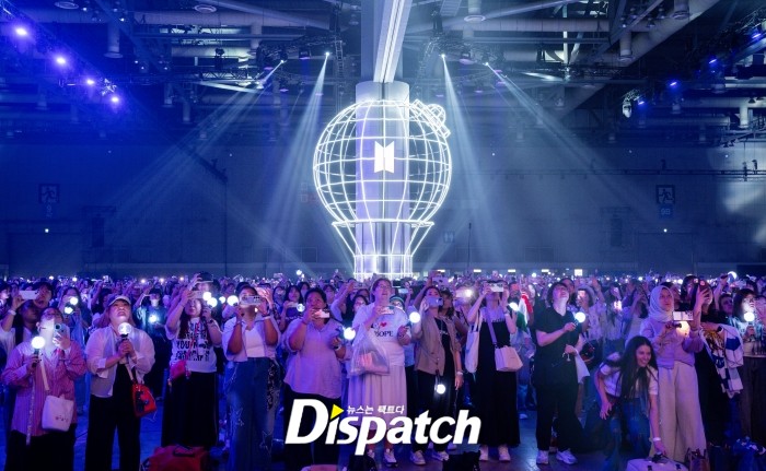 [Dispatch] «Международные ARMY вернулись»… Сила возвращения участников BTS на FESTA 2025!