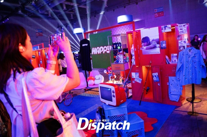 [Dispatch] «Международные ARMY вернулись»… Сила возвращения участников BTS на FESTA 2025!