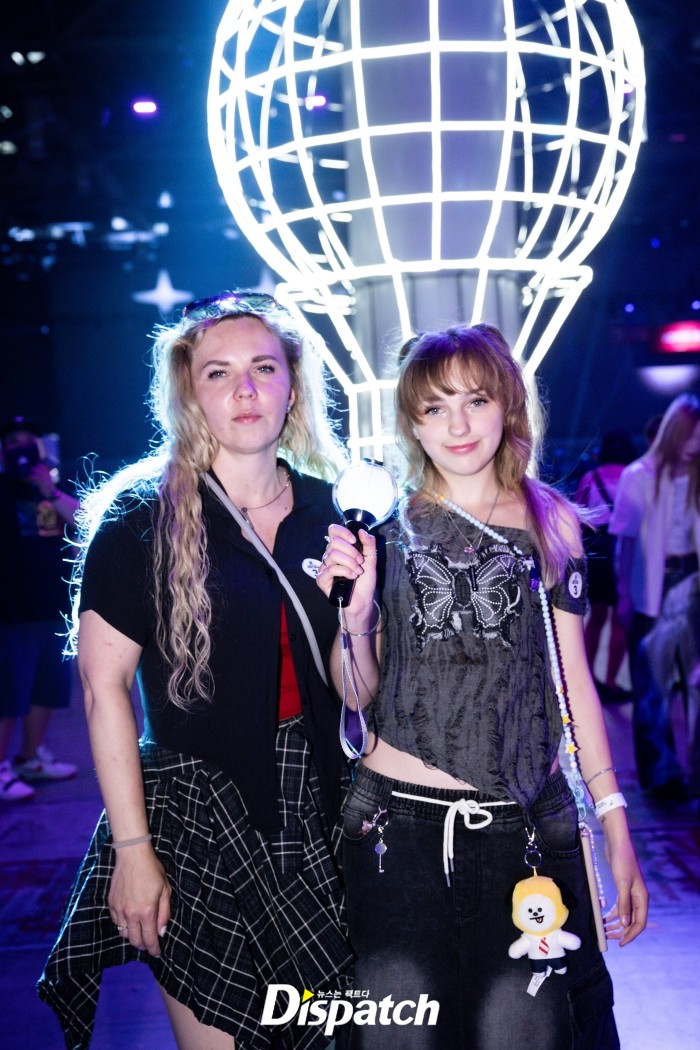 [Dispatch] «Международные ARMY вернулись»… Сила возвращения участников BTS на FESTA 2025!