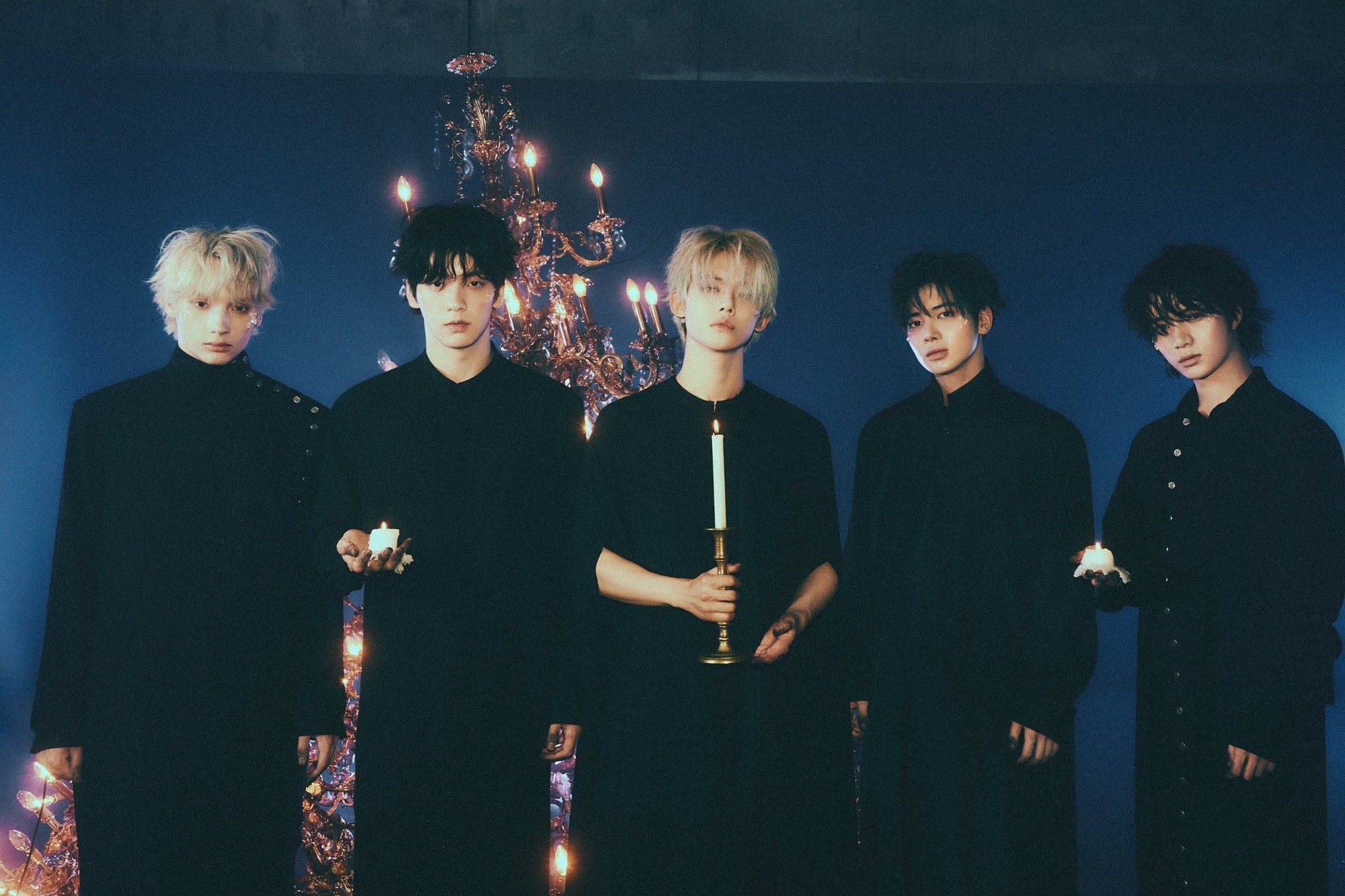 TOMORROW X TOGETHER Meets Japanese MOA — Drops 12-Track Album