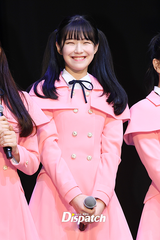 Fromis_9 Jiheon's eye smile is such a lovely thing | Korea Dispatch