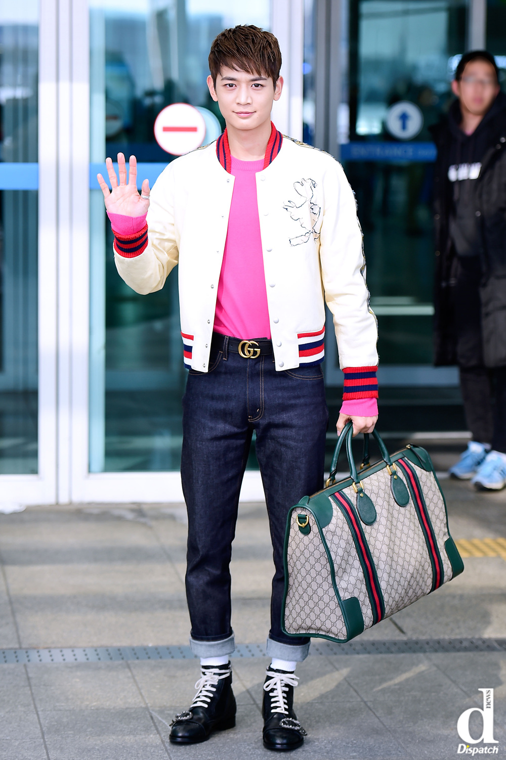 guiden Ung Kommentér Gucci is my Life', Kpop Idols who are in love with GUCCI | Korea Dispatch