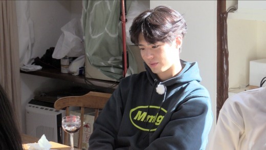 숨민박 이미지